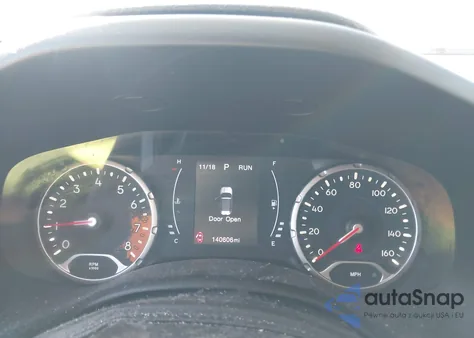 2017 Jeep Renegade Latitude 4X4 из США, поврежденный, VIN ZACCJBBB1HPF68963